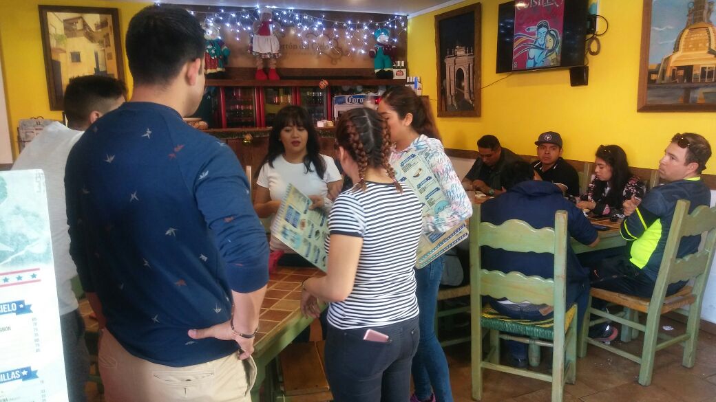 El ticket promedio de la comida de una familia fue de mil 500 pesos.