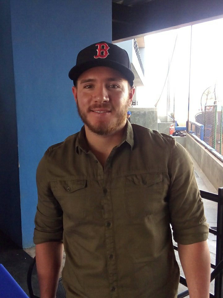 Esteban Quiroz, nuevo pelotero de los Medias Rojas