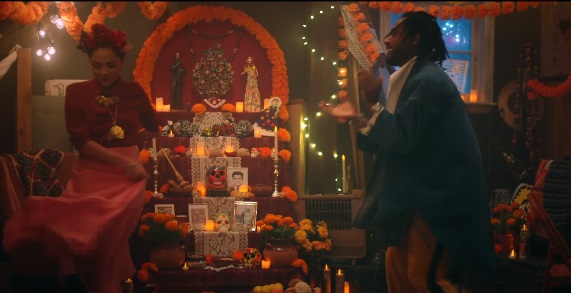 Esta es la versión en inglés de "Recuérdame" con Miguel y Lafourcade.