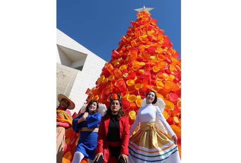 Pino de Navidad del Museo de Historia Mexicana.  