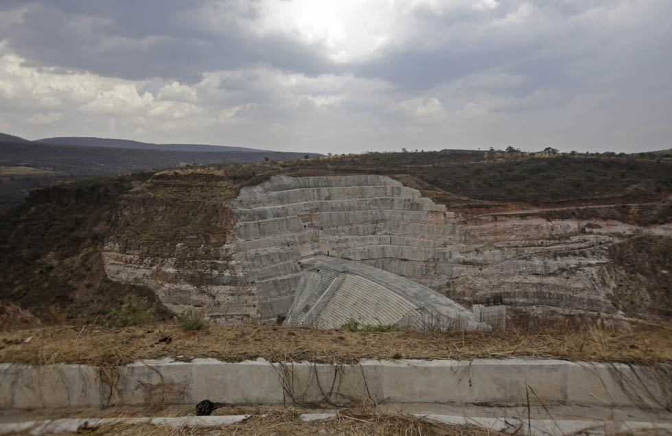 Las obras de construcción de la presa El Zapotillo están detenidas.