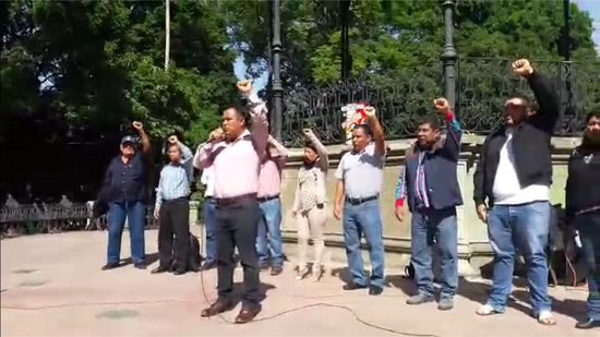 El líder de la sección 22 de la Coordinadora Nacional de Trabajadores de la Educación (CNTE), Eloy López Hernández.