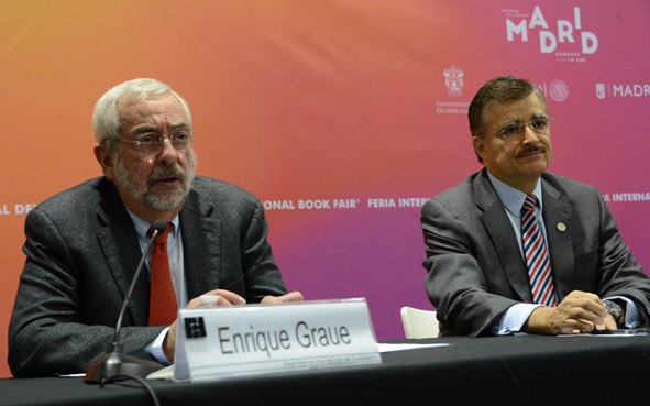 Enrique Graue e Izcóatl Bravo dieron sus opiniones sobre las alternativas para encarar las retrocesos políticos y problemas sociales, económicos y amb
