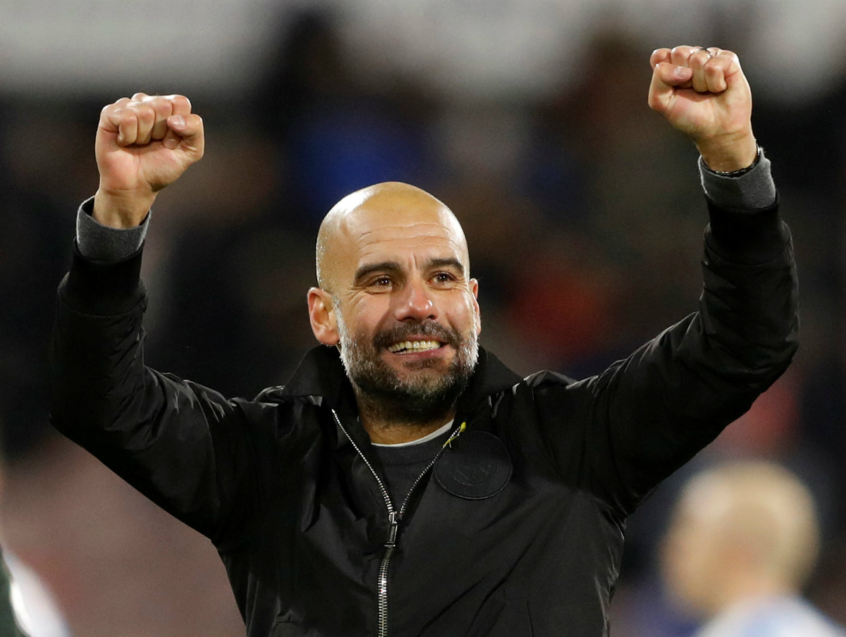 Pep Guardiola y el Manchester City lideran la Premier League