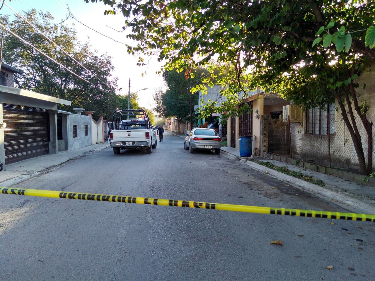 El burócrata de 25 años, sufrió más de 20 heridas provocadas con una arma blanca. 