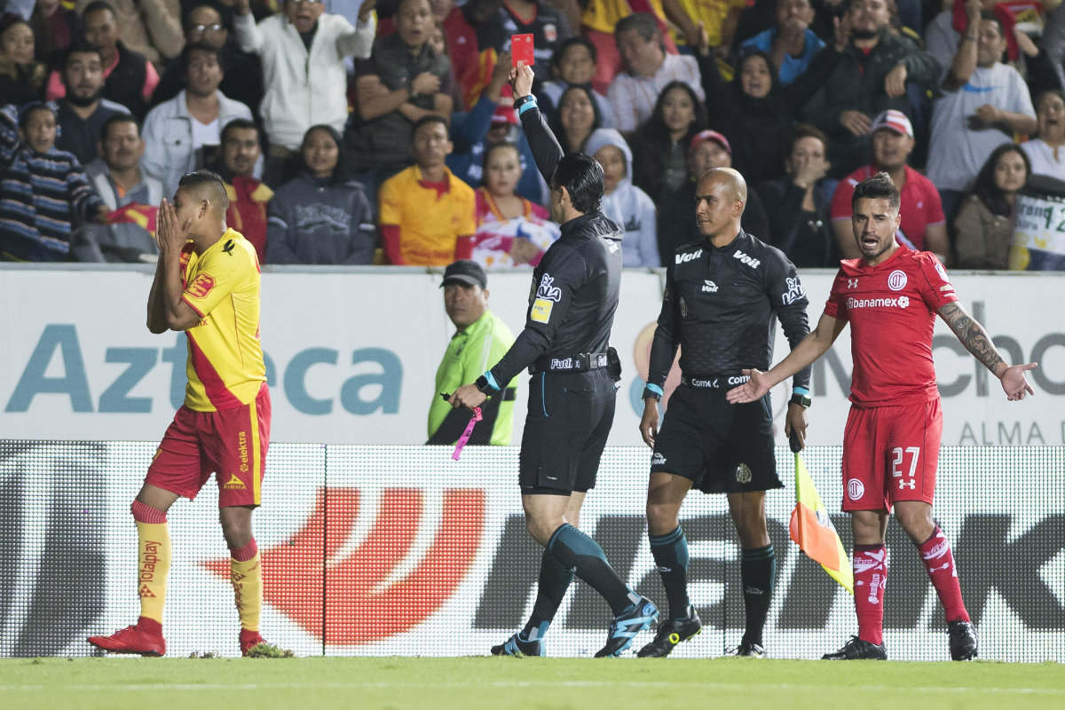 Miguel Sansores fue expulsado en el juego contra Toluca