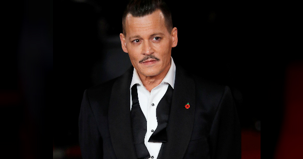 Johnny Depp interpreta a Gellert Grindelwald y en la próxima película tendrá más participación