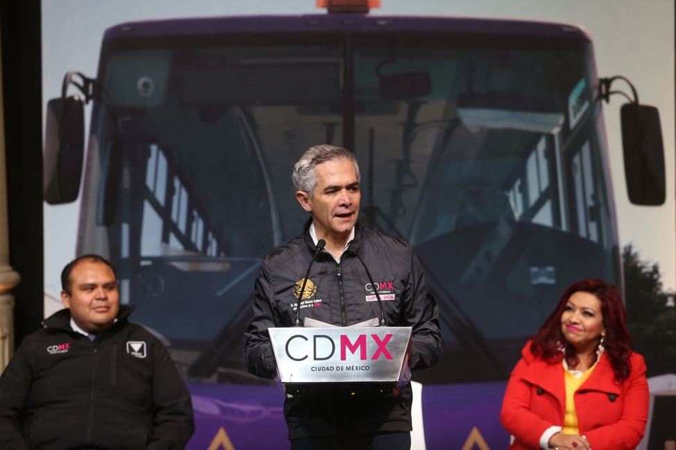 Mancera dijo que en vez de pesnar en que hará el PRI, se debe pensar en como va a trabajar el Frente y en sus propuestas.