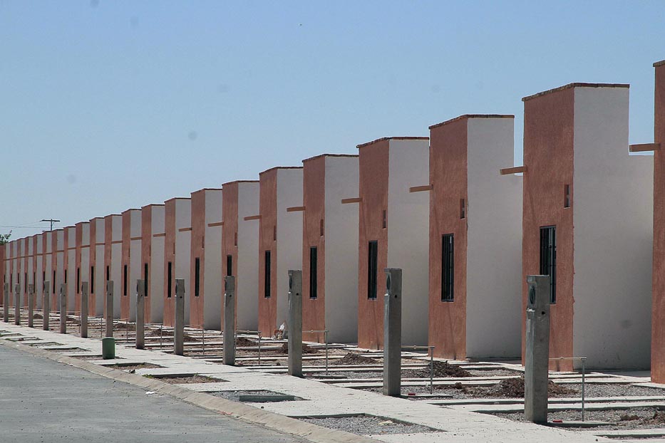 Cobertura y rezago de servicios en las viviendas de Torreón.