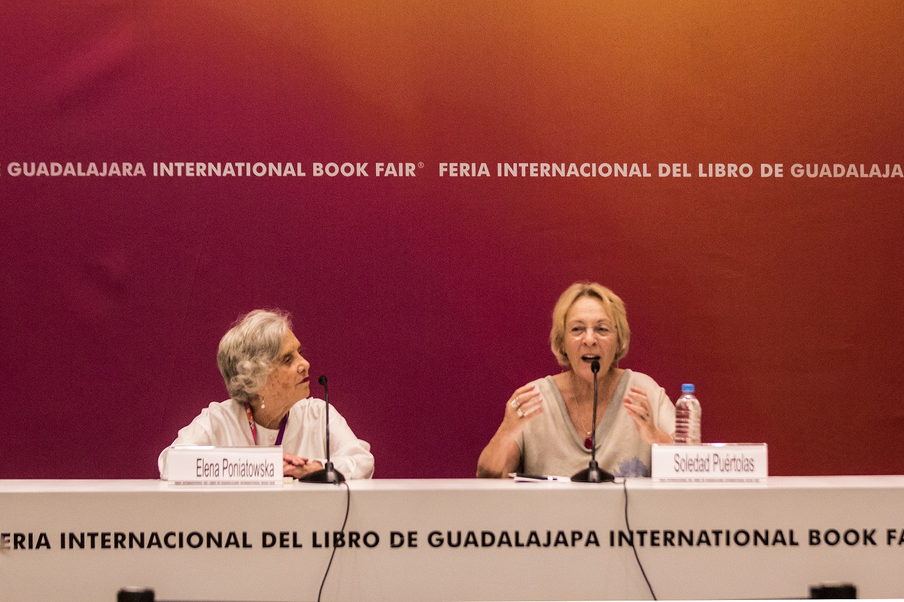 Elena Poniatowska y Soledad Puértolas recuerdan sus años juntas en la Universidad.