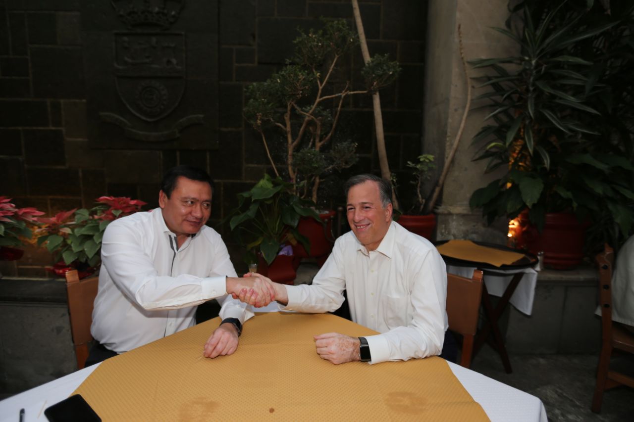 Meade y Osorio Chong.