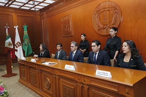 Universitarios. 