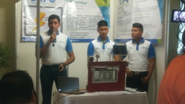 Estudiantes del Conalep.