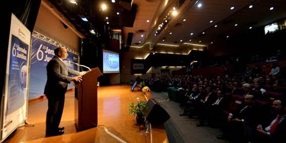 Durante la inauguración de  las Sextas Jornadas Jurídicas de la empresa Petróleos Mexicanos.