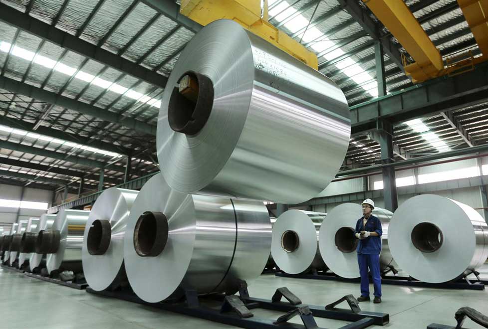 EU señala a China de antidumping al vender hojas de aluminio por debajo del costo en piso estadounidense.