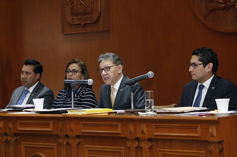 Universitarios. 