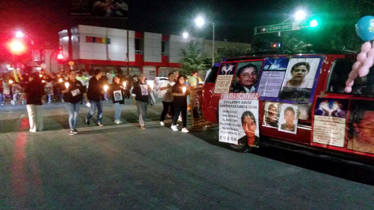 Grupo Vida peregrinó anoche en Torreón. 
