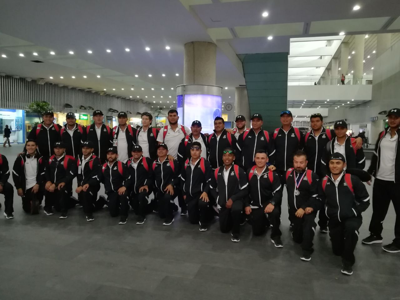 La selección mexicana de beisbol tras su regreso del Premundial de Panamá
