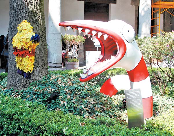 Alrededor de 500 piezas conforman la exposición. 