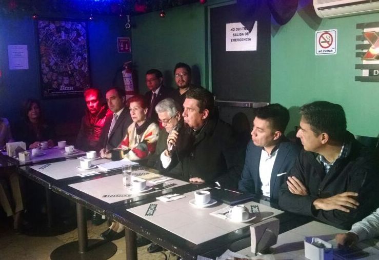 Los comerciantes exigieron que se dictamine una fecha para demoler el edifico de Génova 33.