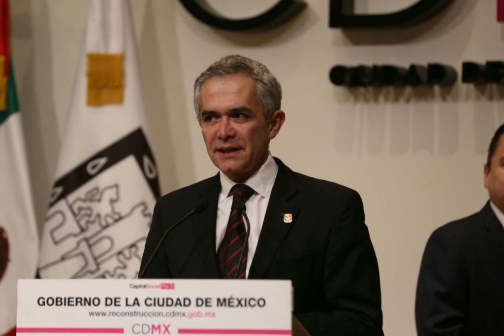 Mancera pidió que el Frente evite caer en futurismos, para no dar la impresión de falta de comunicación interna.
