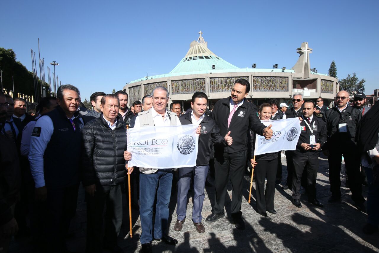 El procurador Federal del Consumidor, Rogelio Cerda, arrancó el operativo  de verificación por los festejos guadalupanos.