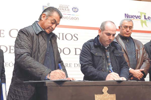 Los documentos fueron firmados por Jaime Rodríguez y Roberto Ramírez.
