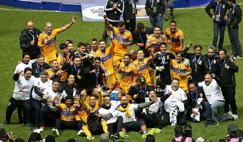 Tigres triunfó con un 3-2 en marcador global ante Rayados, en el estadio BBVA Bancomer.