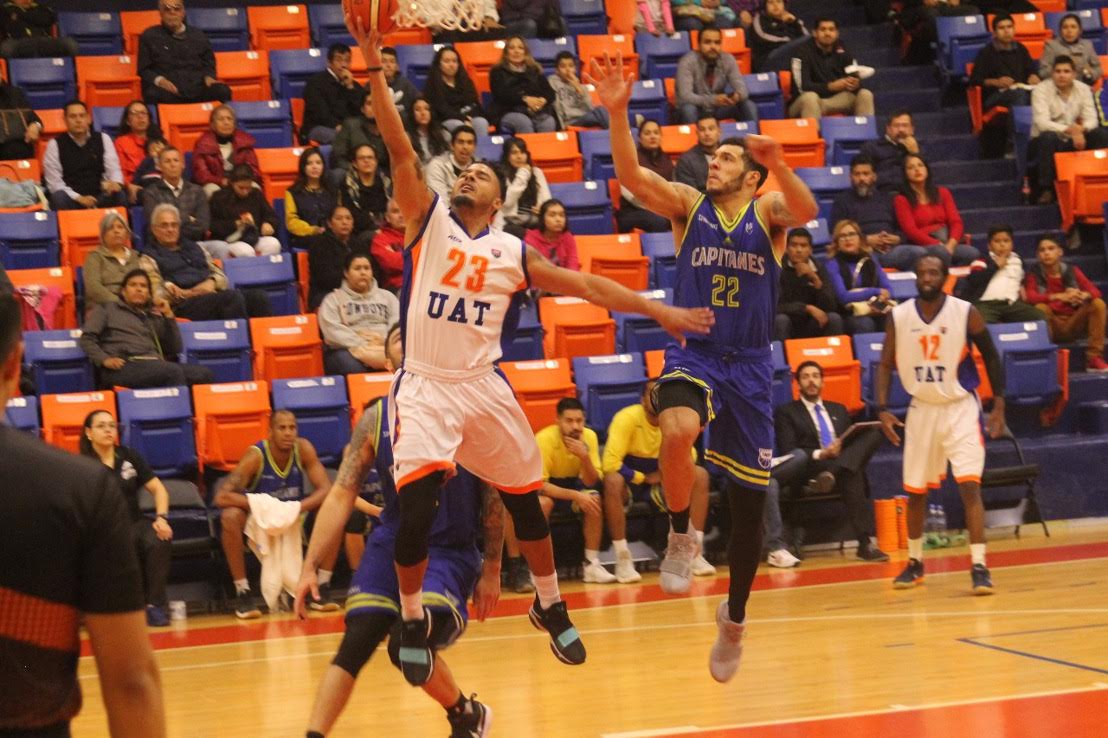 Los Capitanes cayeron contra Correcaminos