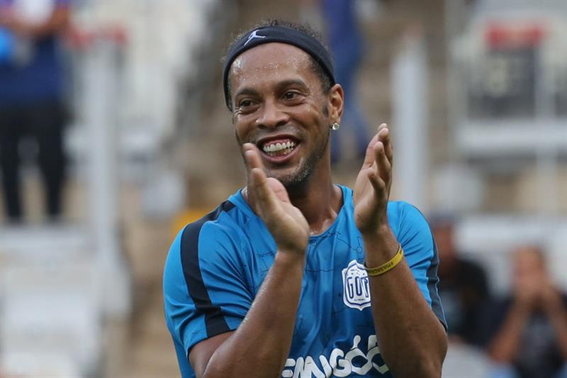 Ronaldinho, ex futbolista brasileño