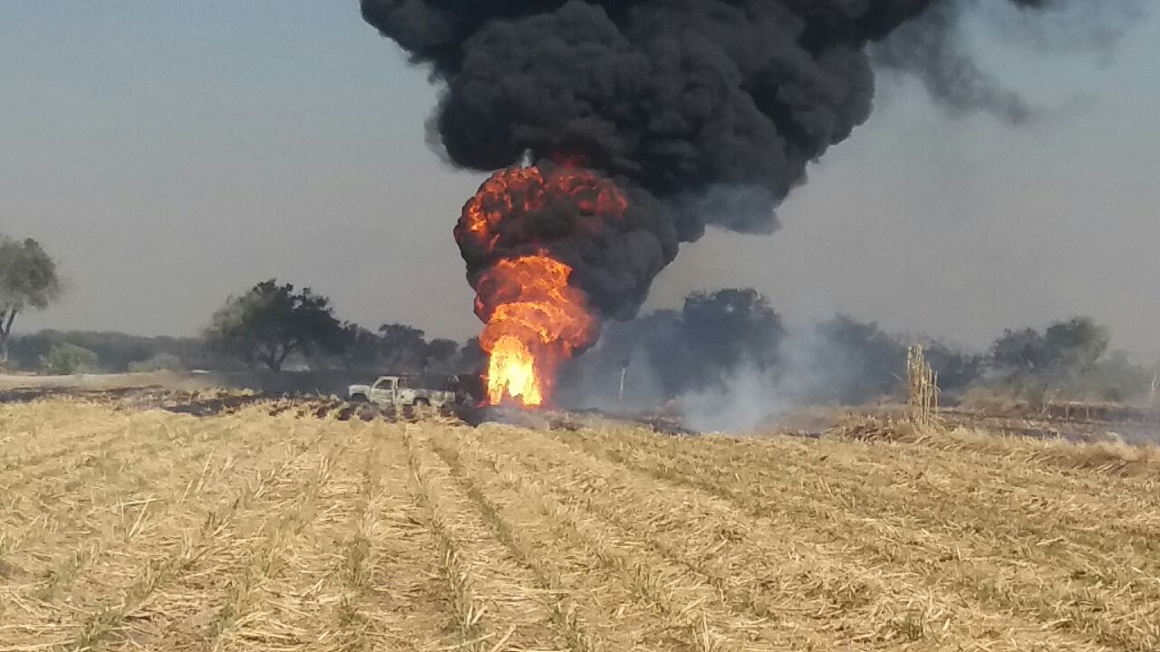 Atendieron el incendio Policía Federal, Ejército Mexicano y SEDENA. 
