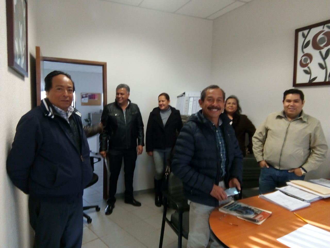 Cada uno de los candidatos independientes pertenece a una asociación. 