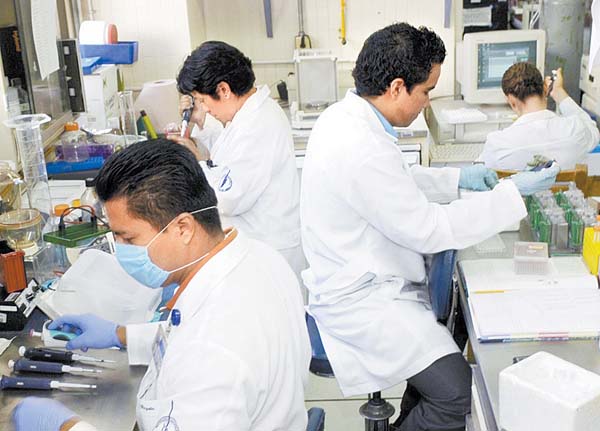 El protocolo, dirigido por Alfonso Dueñas González, se llevó a cabo en el Instituto Nacional de Cancerología.