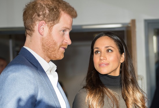 La actriz estadounidense Meghan Markle junto al príncipe Enrique.