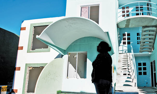 Ana María Montan estrenó su vivienda el 23 de diciembre de 2015 y hoy es prácticamente inhabitable. 