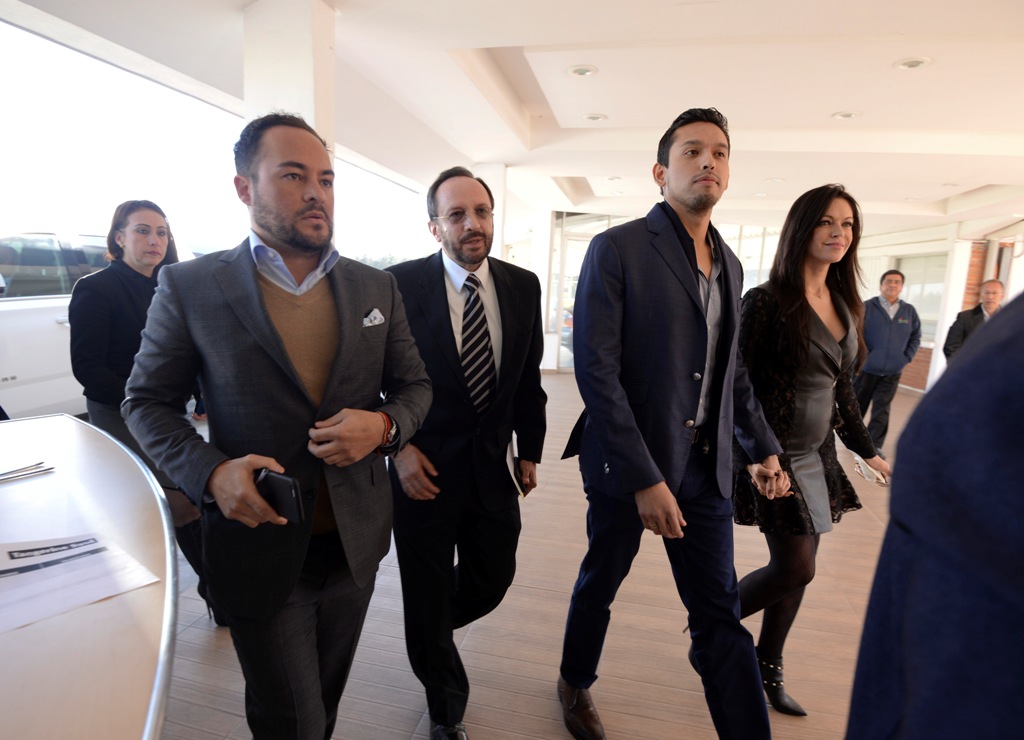 Iván Aguilera ganó contra la impugnación del testamento de Juan Gabriel.