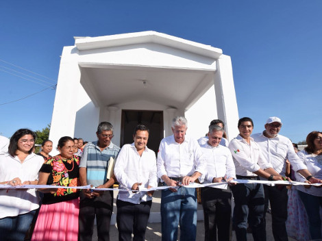 Reinauguran la Iglesia de la Santa Cruz de los Pescadores en el Istmo de Tehuantepec. 