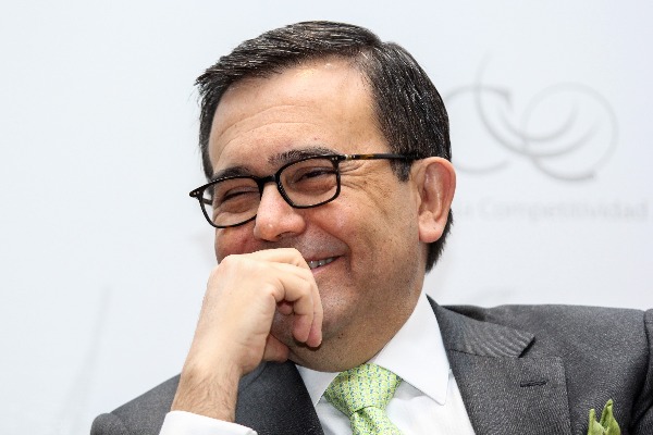 El secretario de Economía, Ildefonso Guajardo, asegura que pese al panorama económicamente adverso, en 2017 México superó expectativas.