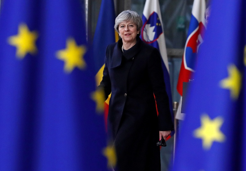Theresa May explicará en el Parlamento sus planes para el período de transición de dos años que Londres quiere implementar tras dejar la UE.