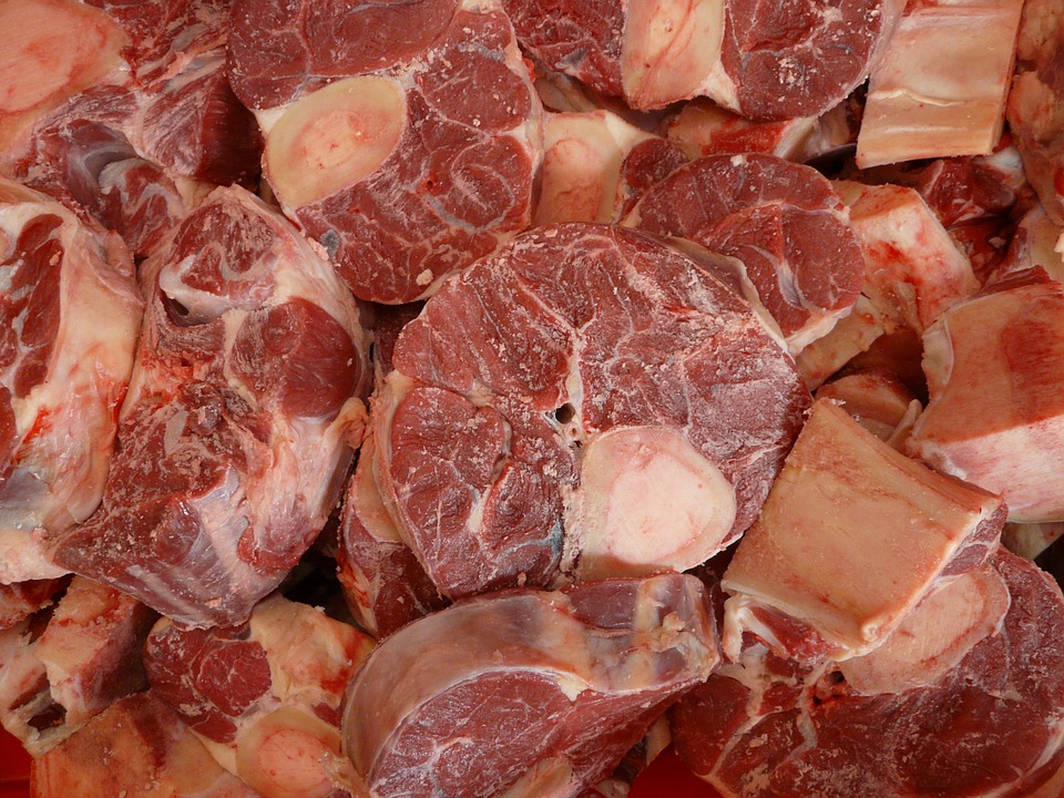 El gen se encuentra en carnes rojas, algunos pescados y en los productos lácteos.
