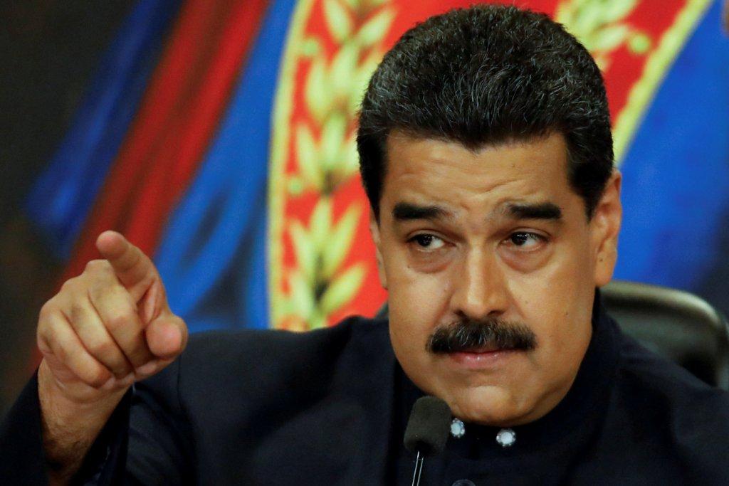 Maduro hizo la advertencia después de que Pérez, acusado de haber atacado desde un helicóptero sedes oficiales en Caracas en junio pasado, se responsa