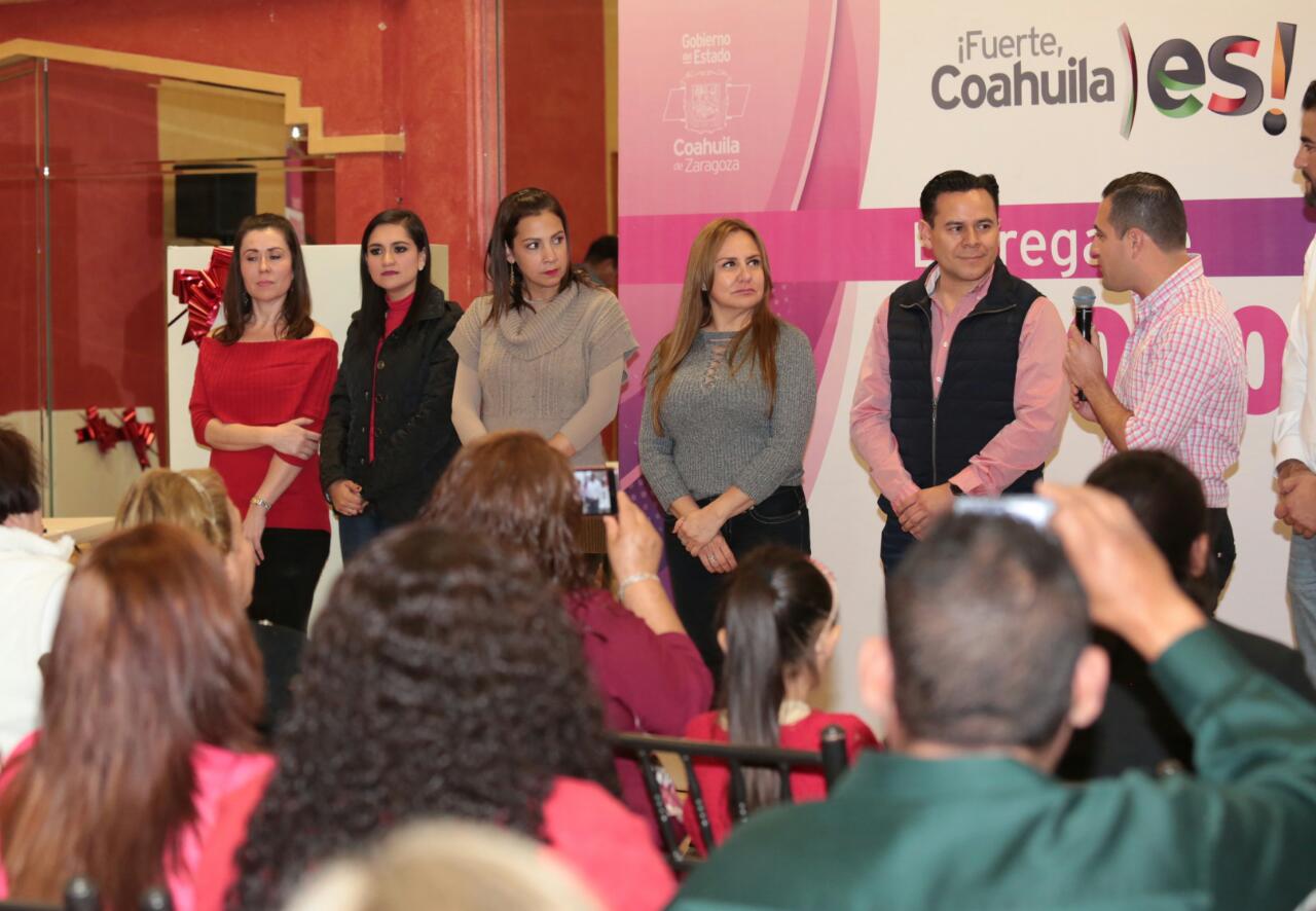 Se entregó equipamiento en 14 comedores comunitarios del norte. 