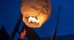 El funcionario dijo que los globos de Cantoya han provocado incendios en años anteriores.