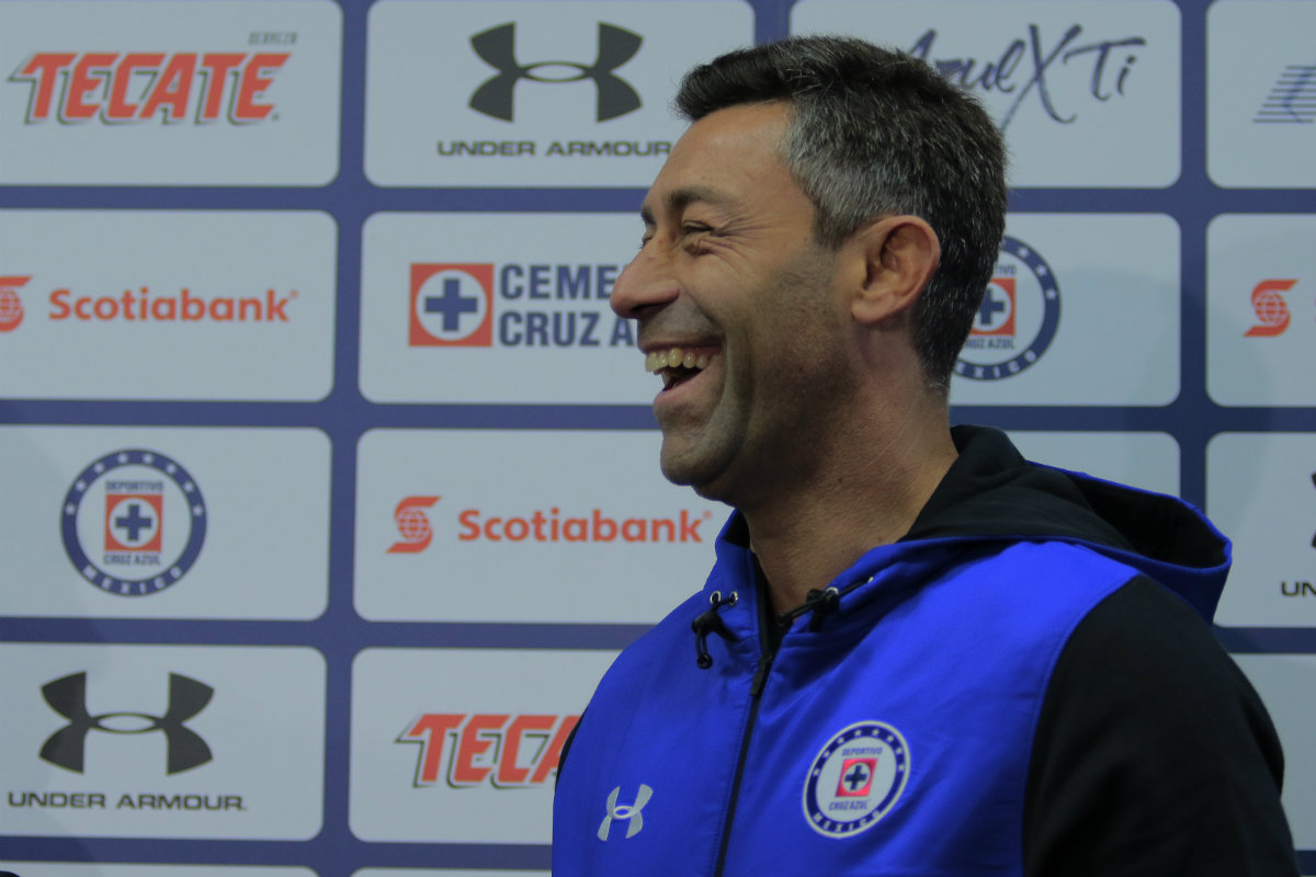 Pedro Caixinha tendrá su primer torneo al frente de Cruz Azul