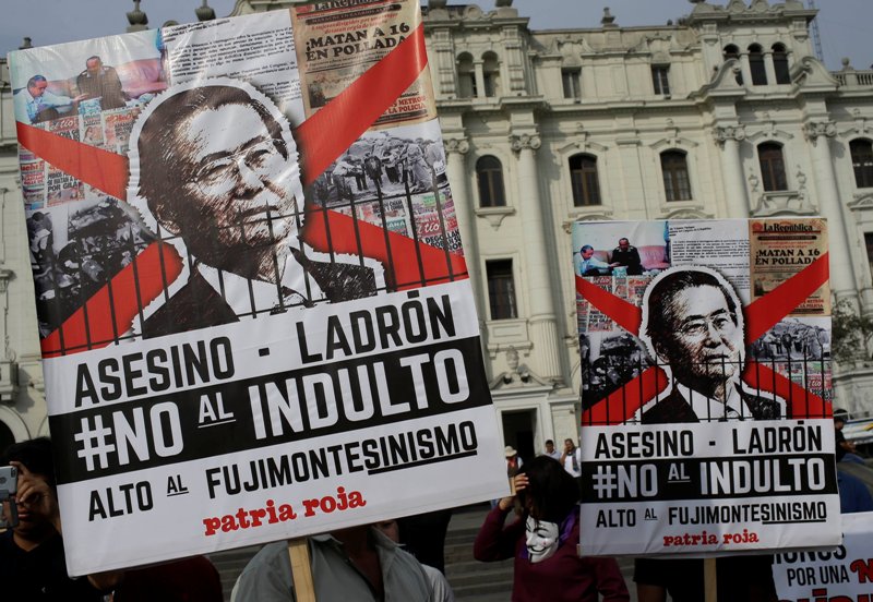 Las protestas contra la decisión del presidente Kuczynski se iniciaron horas después de darle el perdón a Fujimori.