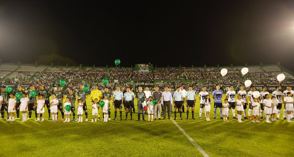 Manuel Velasco inauguró el nuevo escenario de Cafetaleros