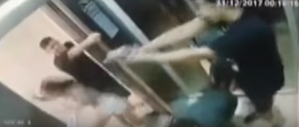 El joven fue detenido y puesto en libertad sin cargos.