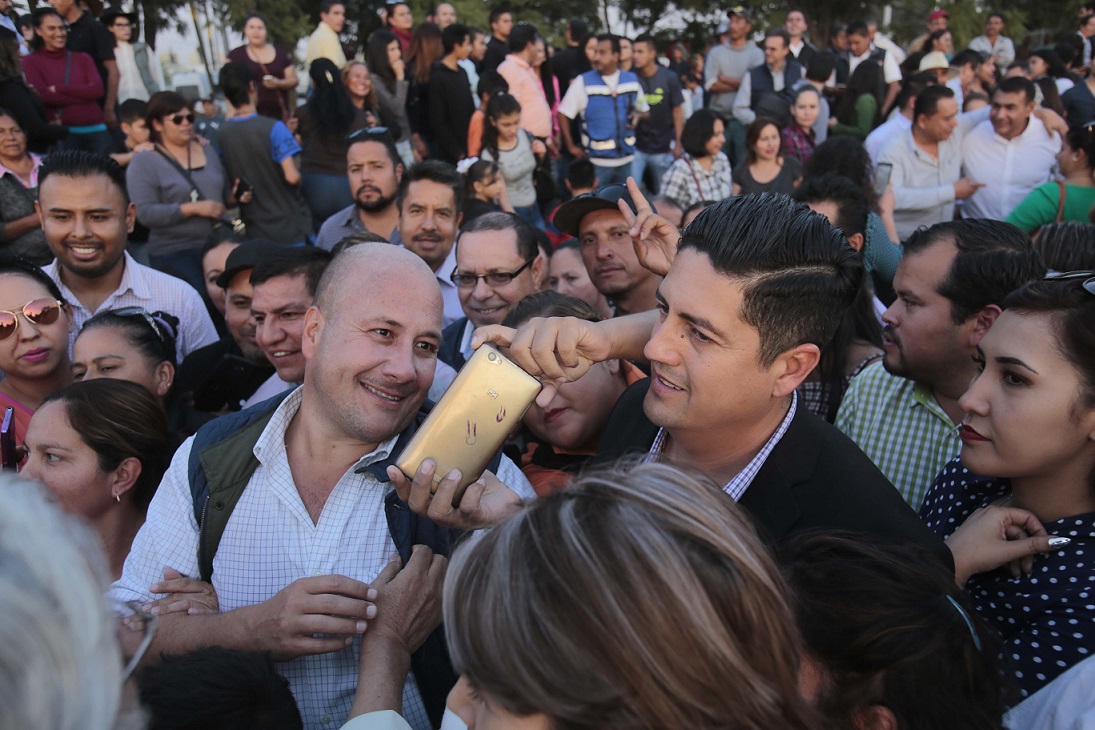 Enrique Alfaro Ramírez inició su precampaña al interior del Partido Movimiento Ciudadano 