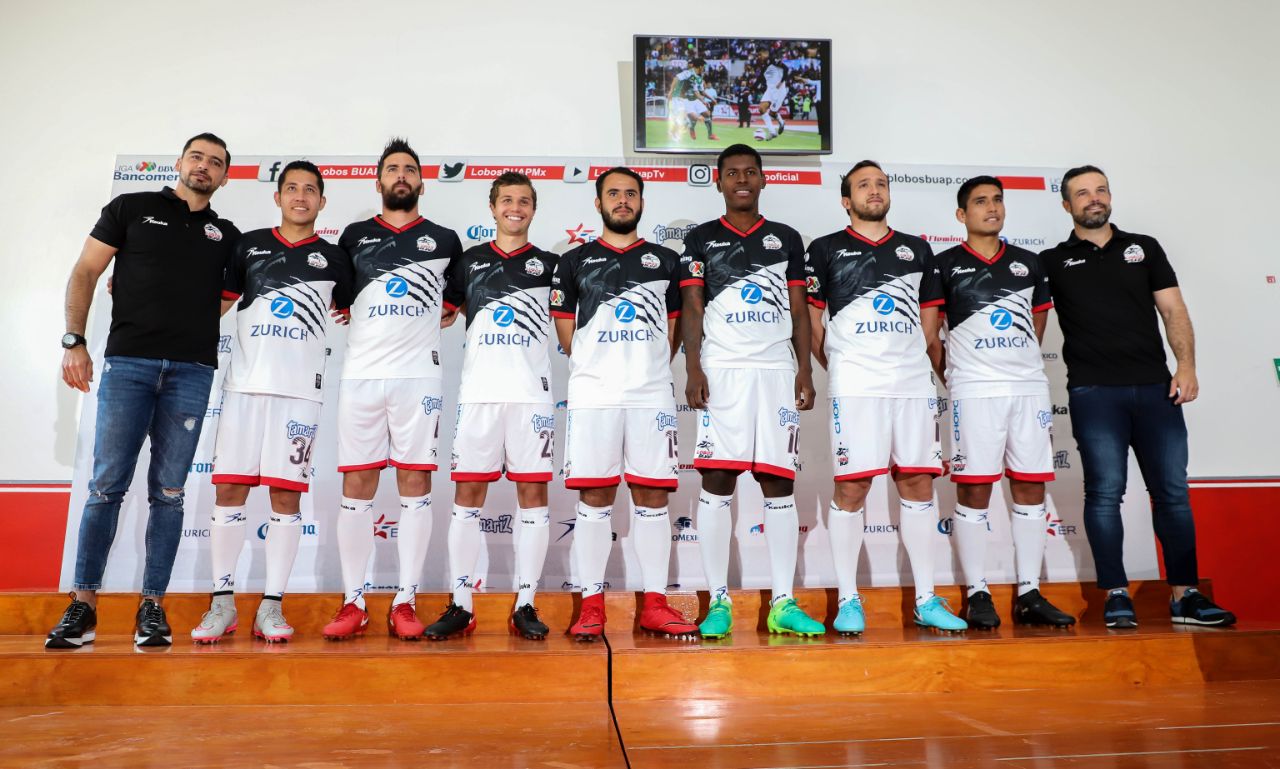 Lobos BUAP presentó a los elementos que reforzarán al equipo para este Clausura 2018.