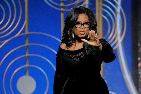 Al recibir su Globo de Oro especial, Oprah Winfrey dio un emotivo discurso contra el acoso y de reconocimiento a las mujeres que rompieron el silencio